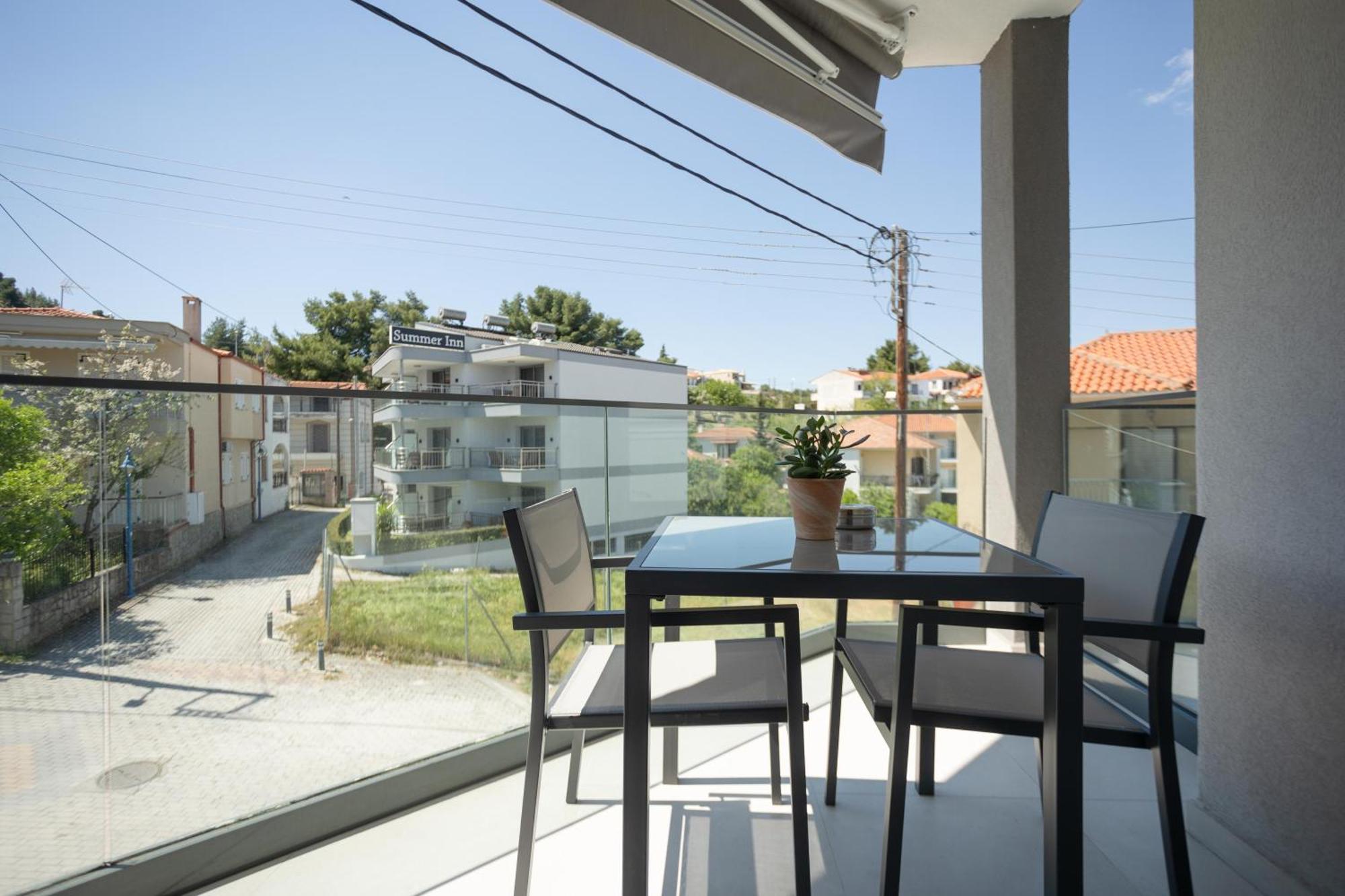 פוליכרונו Avgerinos Apartments מראה חיצוני תמונה