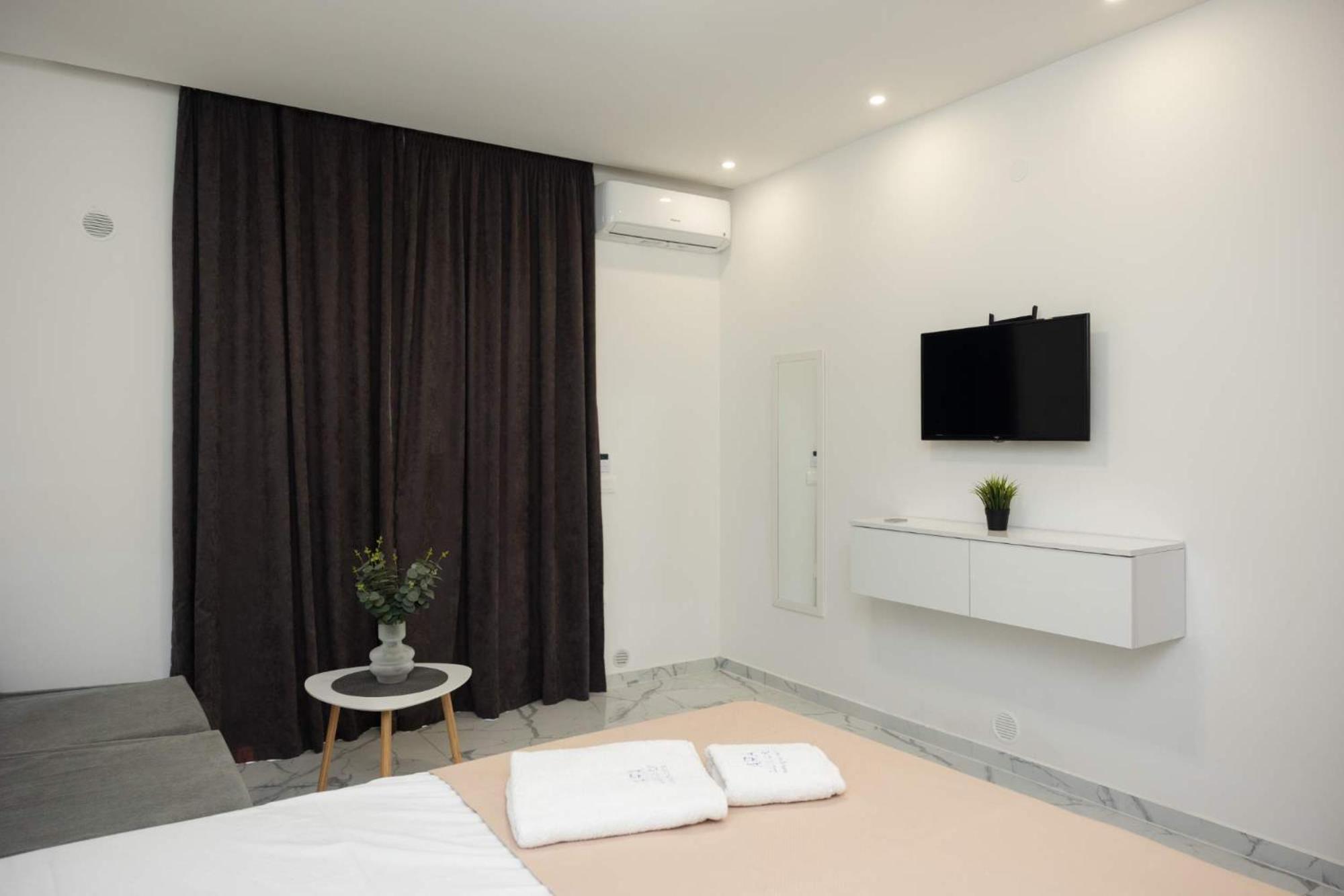 פוליכרונו Avgerinos Apartments מראה חיצוני תמונה